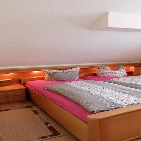 דירה Charmante Am Thueringer Rennsteig *