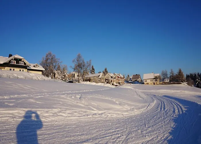 Charmante Am Thueringer Rennsteig فراونوالد